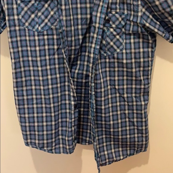 Shirt - Picture 2 of 4